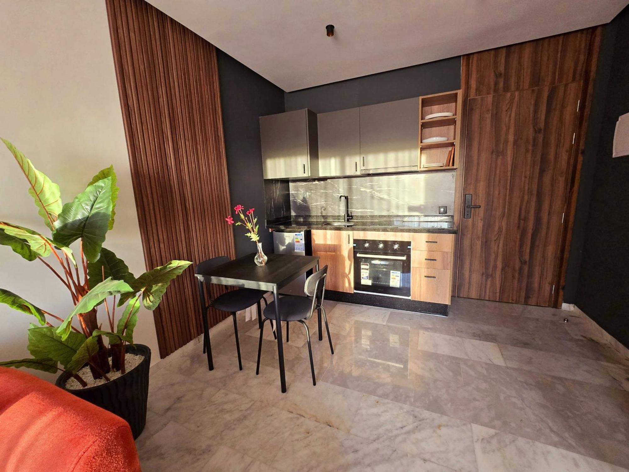 Dynasty Estate - Palmiers Luxury About 3 Min From Tram Station