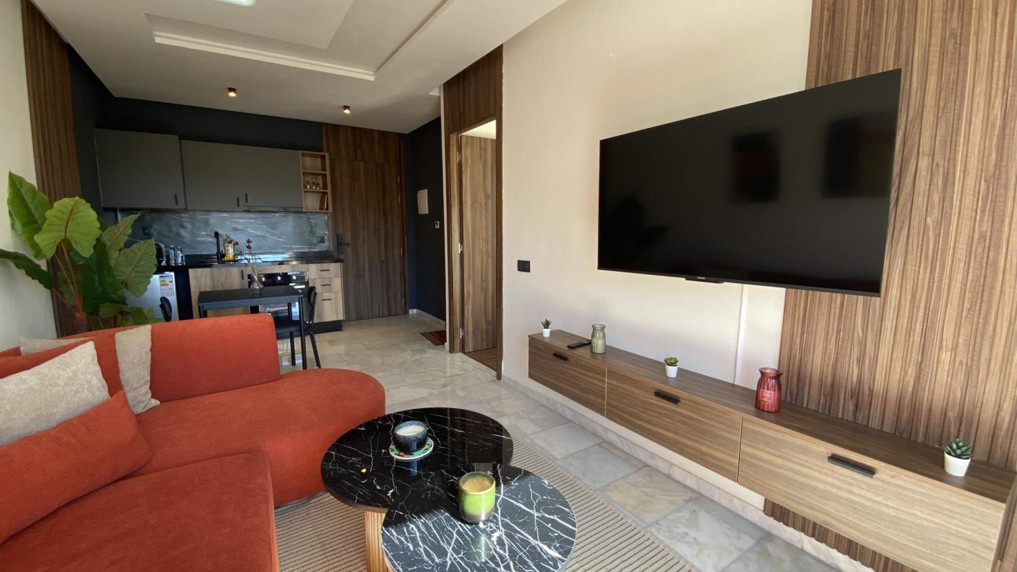 Dynasty Estate - Palmiers Luxury About 3 Min From Tram Station Apartment Casablanca
